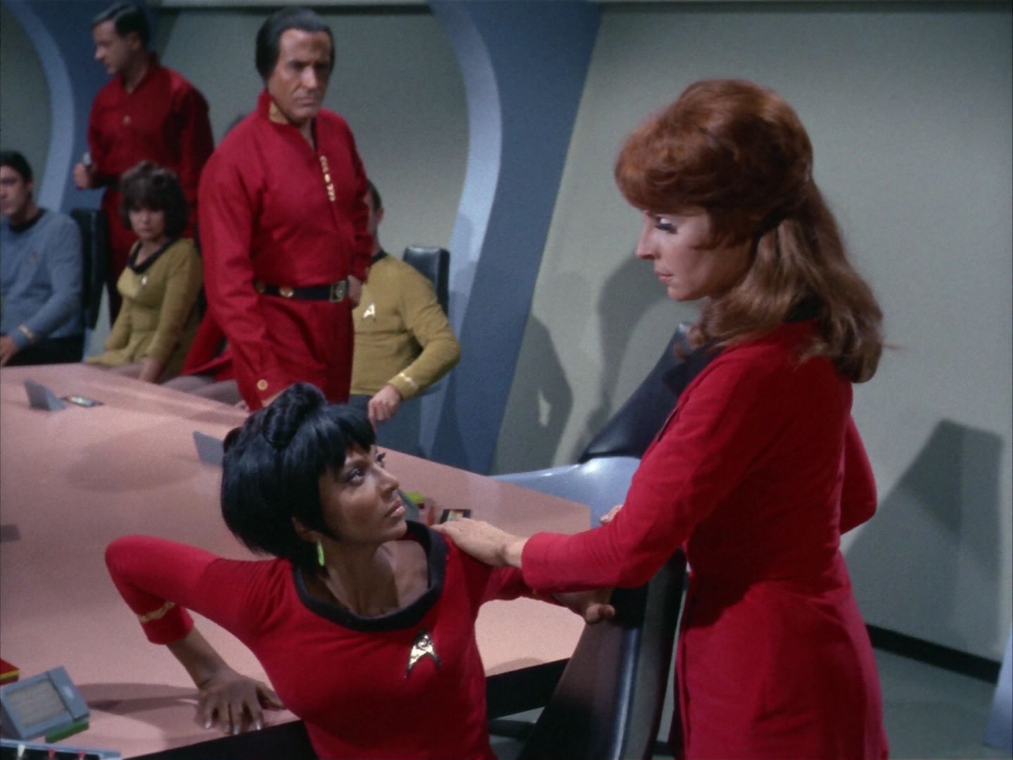 ariane179254_StarTrek_1x22_SpaceSeed_2570.jpg
