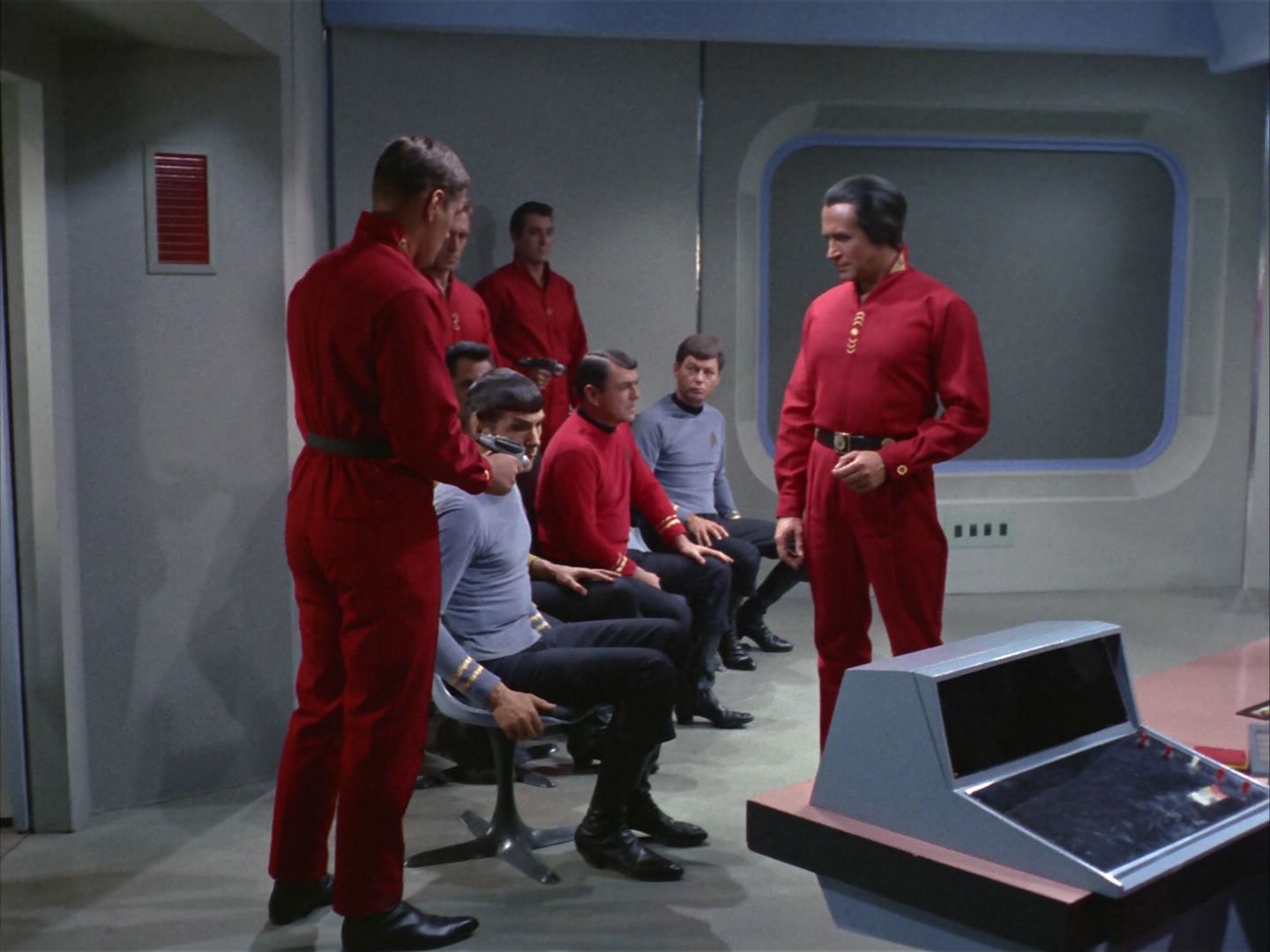 ariane179254_StarTrek_1x22_SpaceSeed_2739.jpg