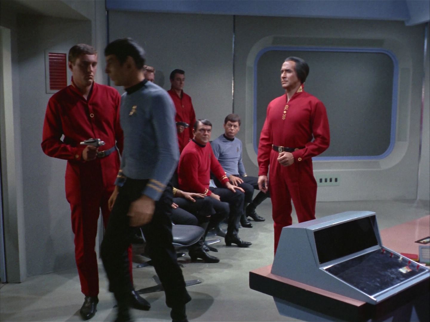 ariane179254_StarTrek_1x22_SpaceSeed_2743.jpg