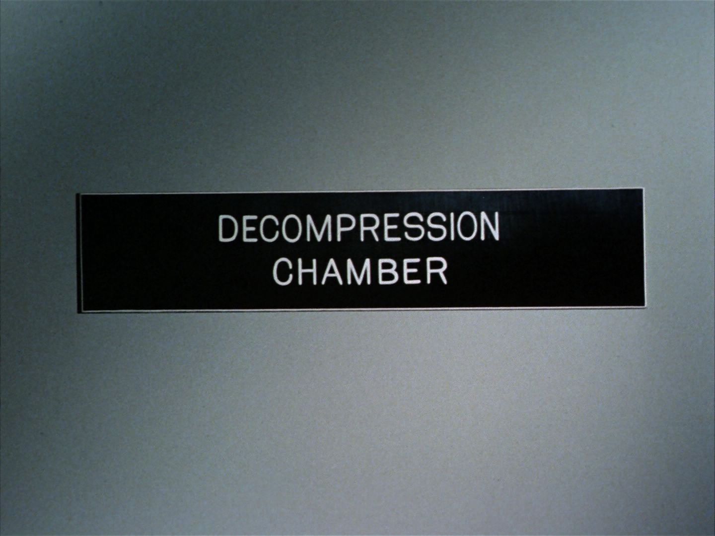 ariane179254_StarTrek_1x22_SpaceSeed_2747.jpg
