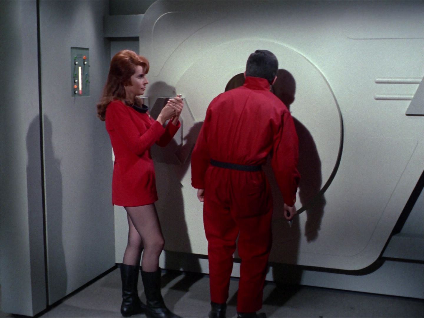 ariane179254_StarTrek_1x22_SpaceSeed_2761.jpg