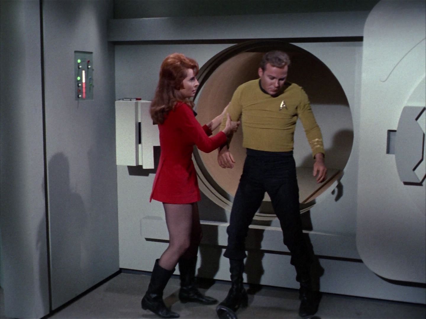 ariane179254_StarTrek_1x22_SpaceSeed_2791.jpg