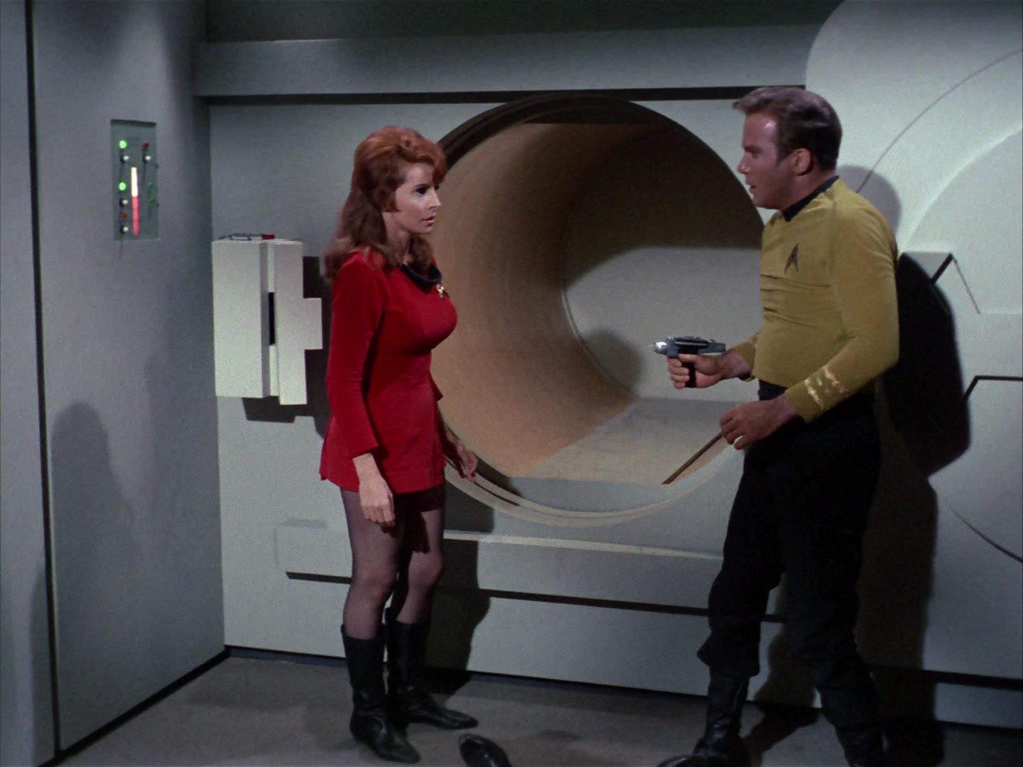 ariane179254_StarTrek_1x22_SpaceSeed_2797.jpg