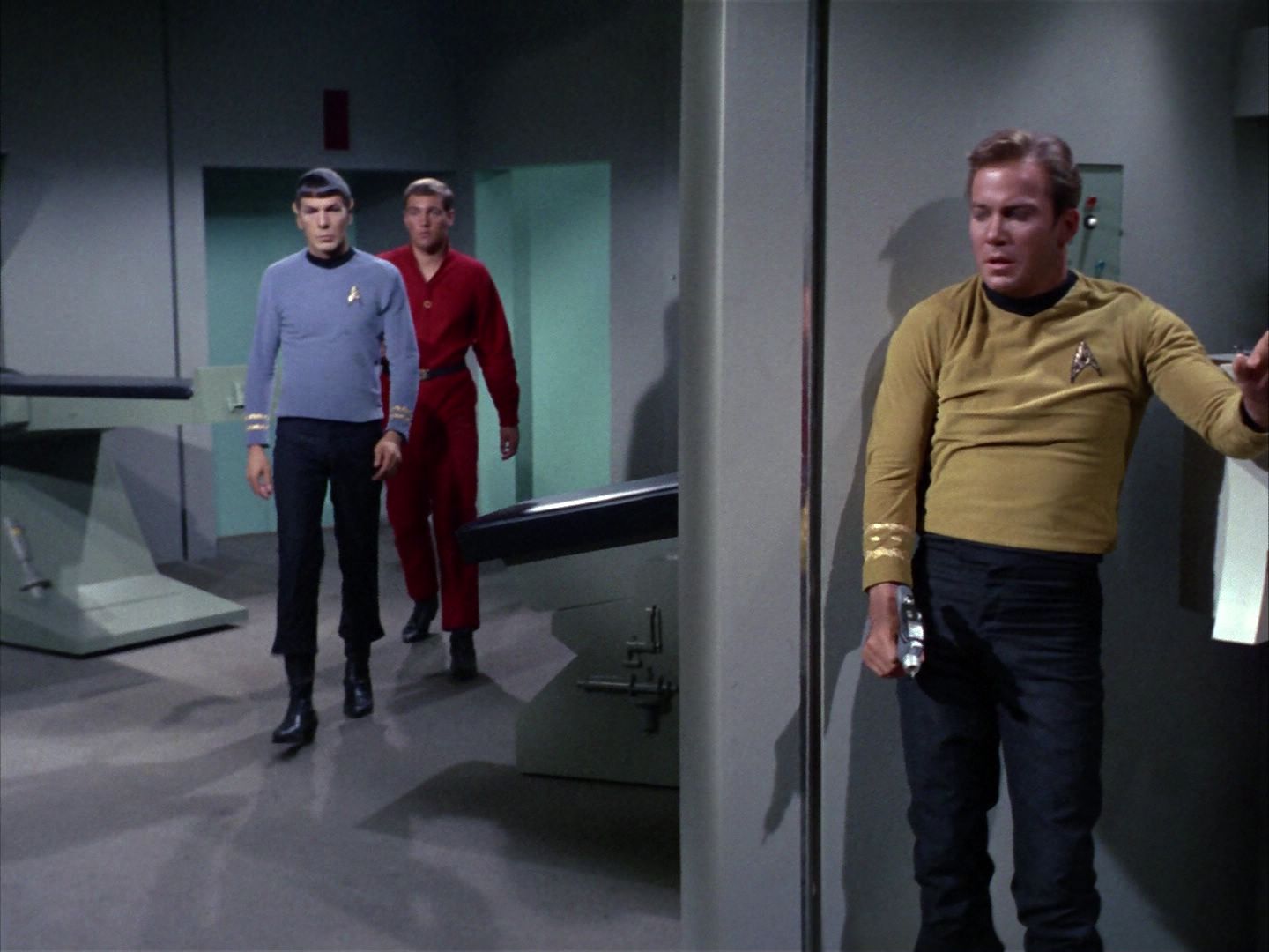 ariane179254_StarTrek_1x22_SpaceSeed_2803.jpg