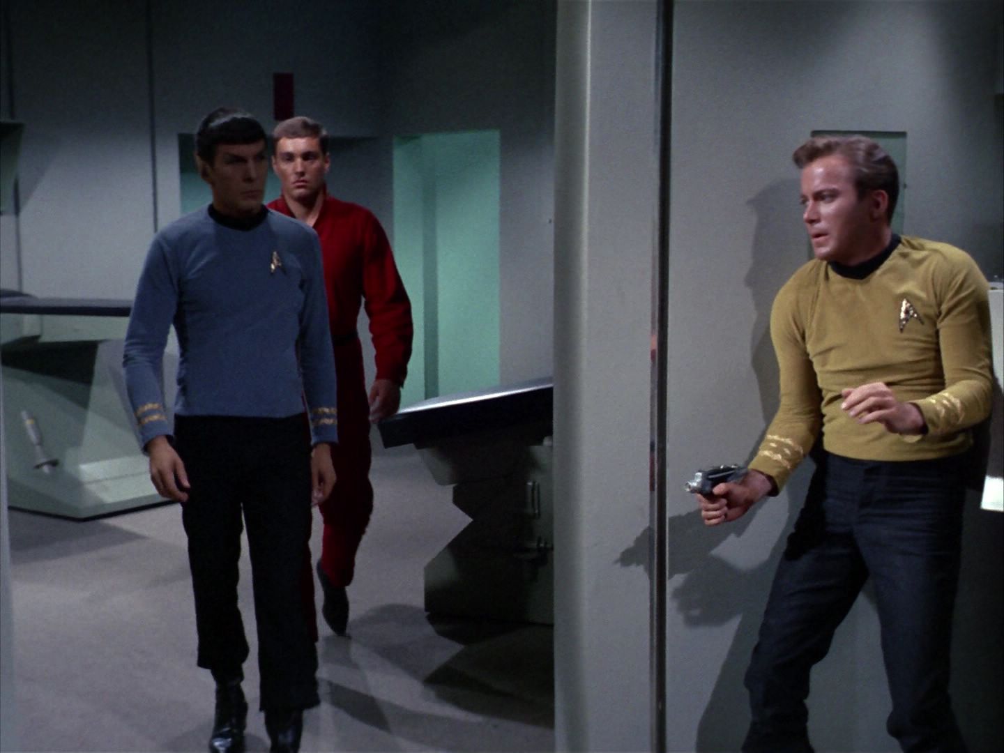 ariane179254_StarTrek_1x22_SpaceSeed_2805.jpg