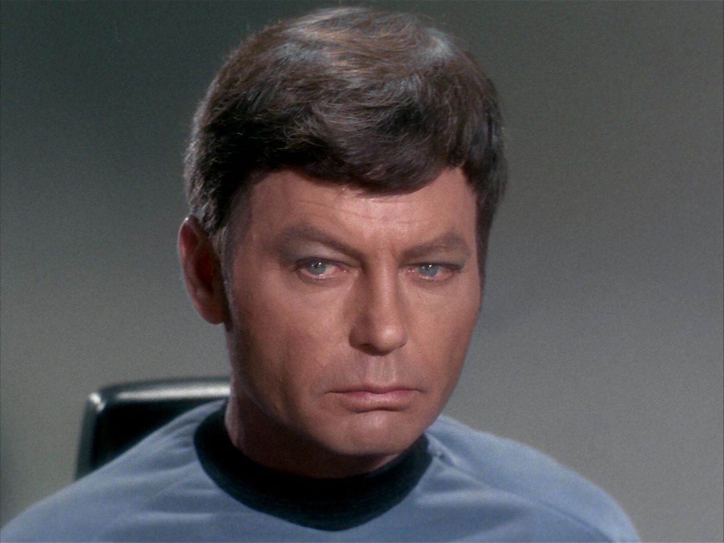 ariane179254_StarTrek_1x22_SpaceSeed_2844.jpg
