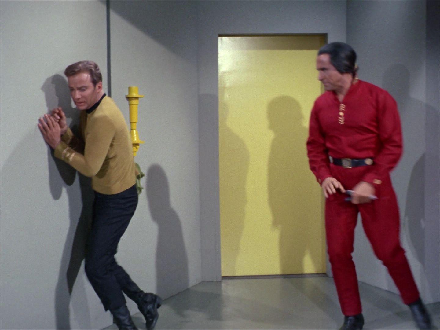 ariane179254_StarTrek_1x22_SpaceSeed_2908.jpg