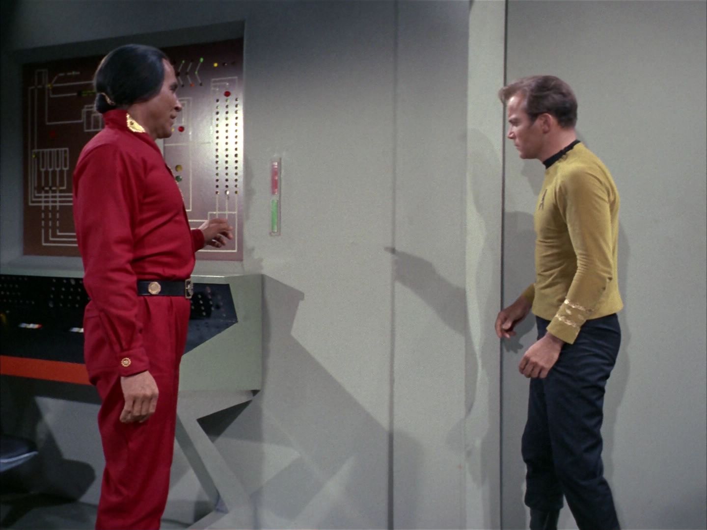 ariane179254_StarTrek_1x22_SpaceSeed_2934.jpg