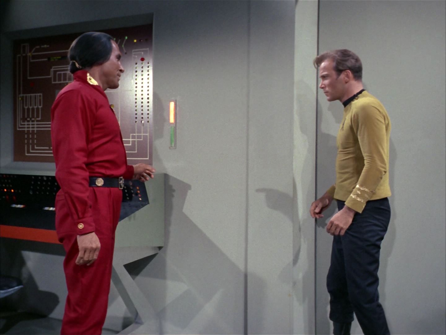 ariane179254_StarTrek_1x22_SpaceSeed_2938.jpg