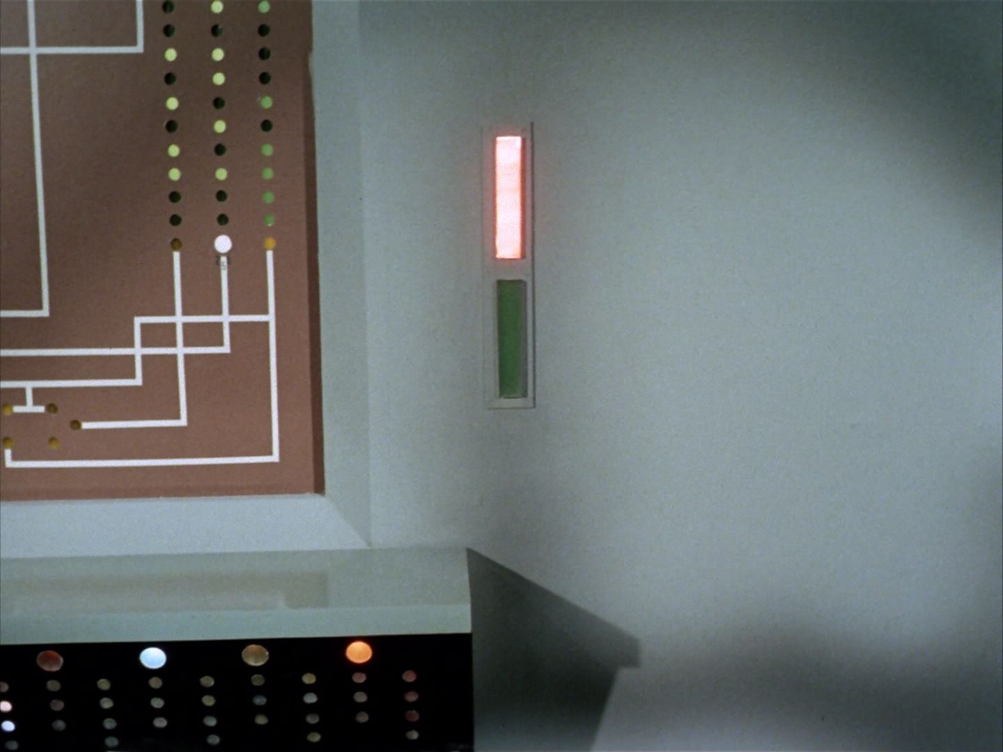 ariane179254_StarTrek_1x22_SpaceSeed_2955.jpg