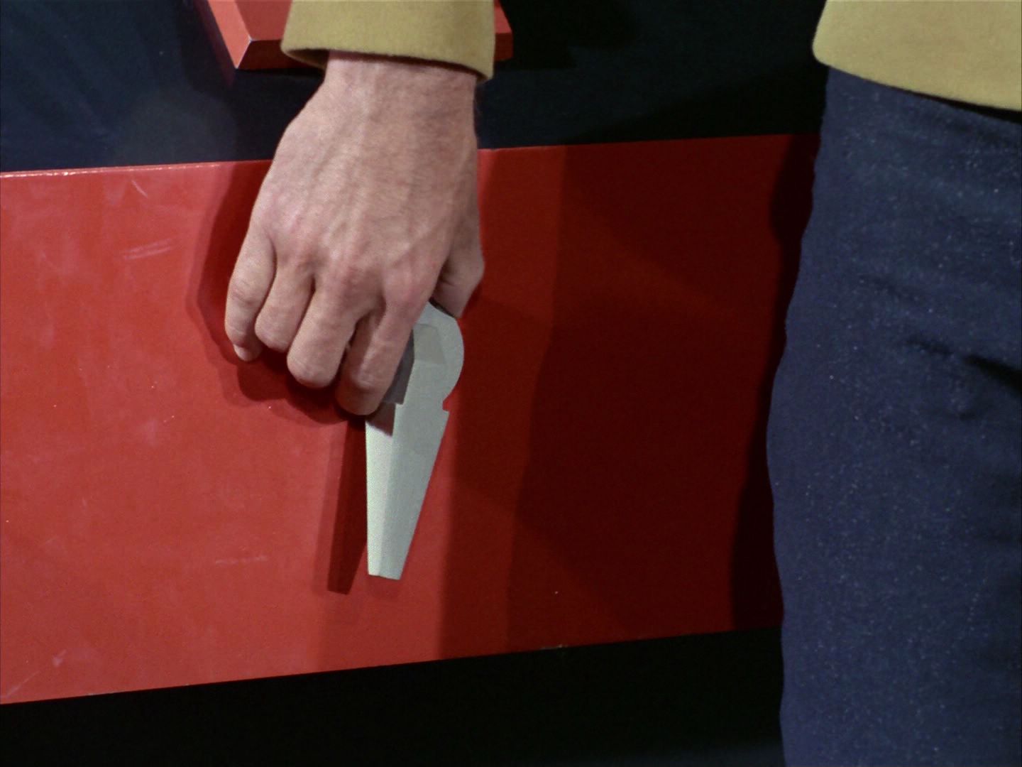 ariane179254_StarTrek_1x22_SpaceSeed_2991.jpg