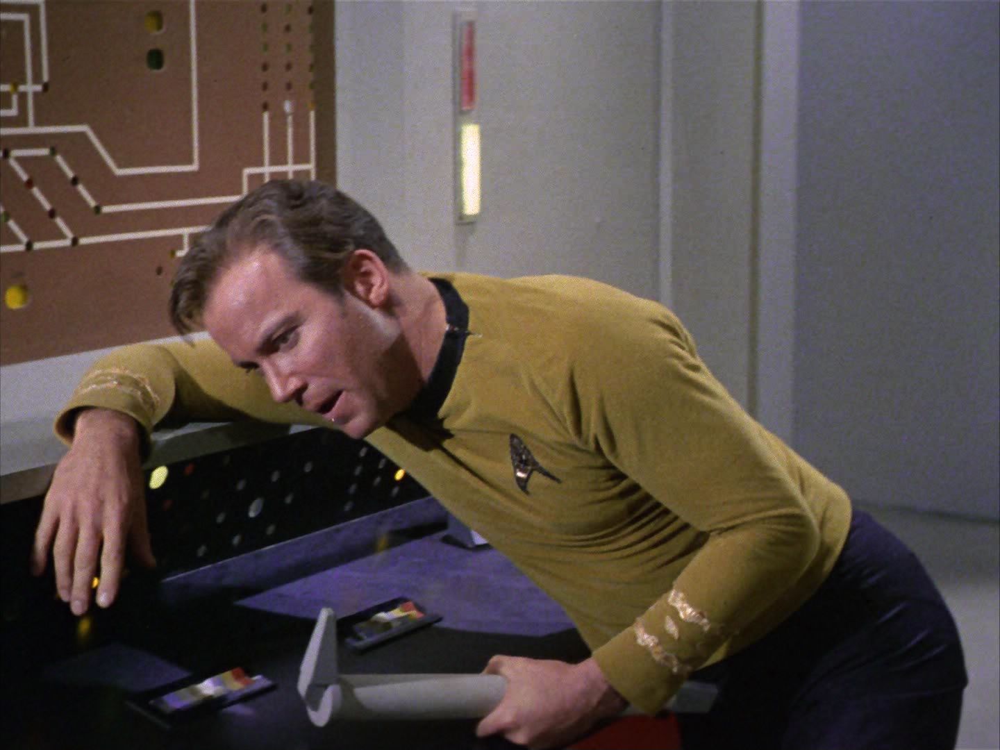 ariane179254_StarTrek_1x22_SpaceSeed_3015.jpg