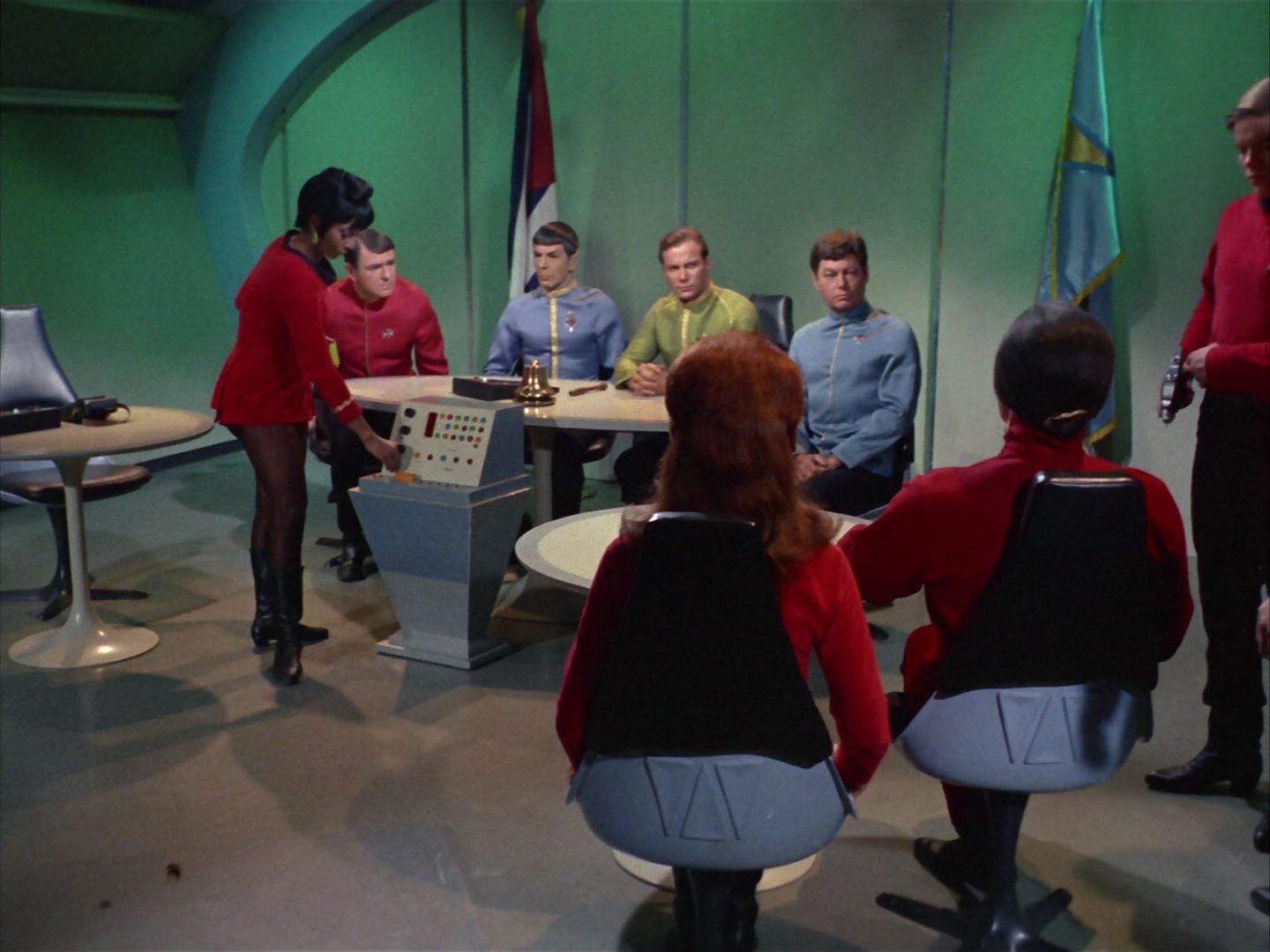 ariane179254_StarTrek_1x22_SpaceSeed_3042.jpg