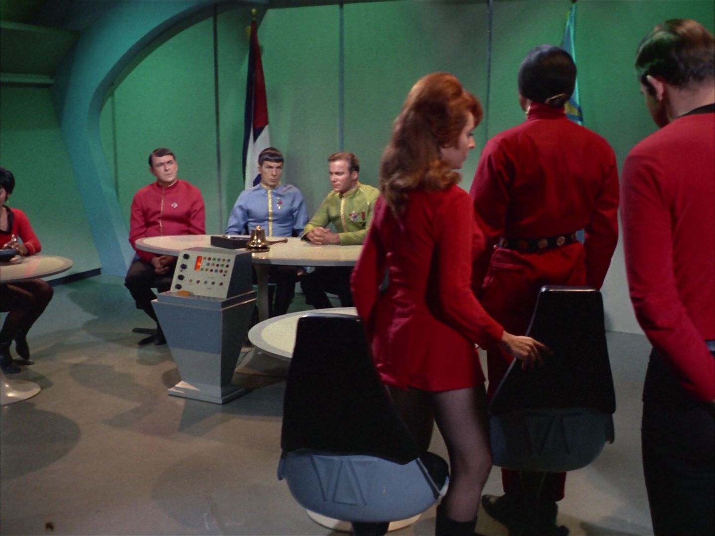 ariane179254_StarTrek_1x22_SpaceSeed_3177.jpg