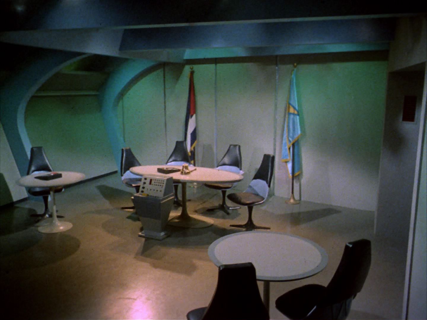 ariane179254_StarTrek_1x22_SpaceSeed_3233.jpg