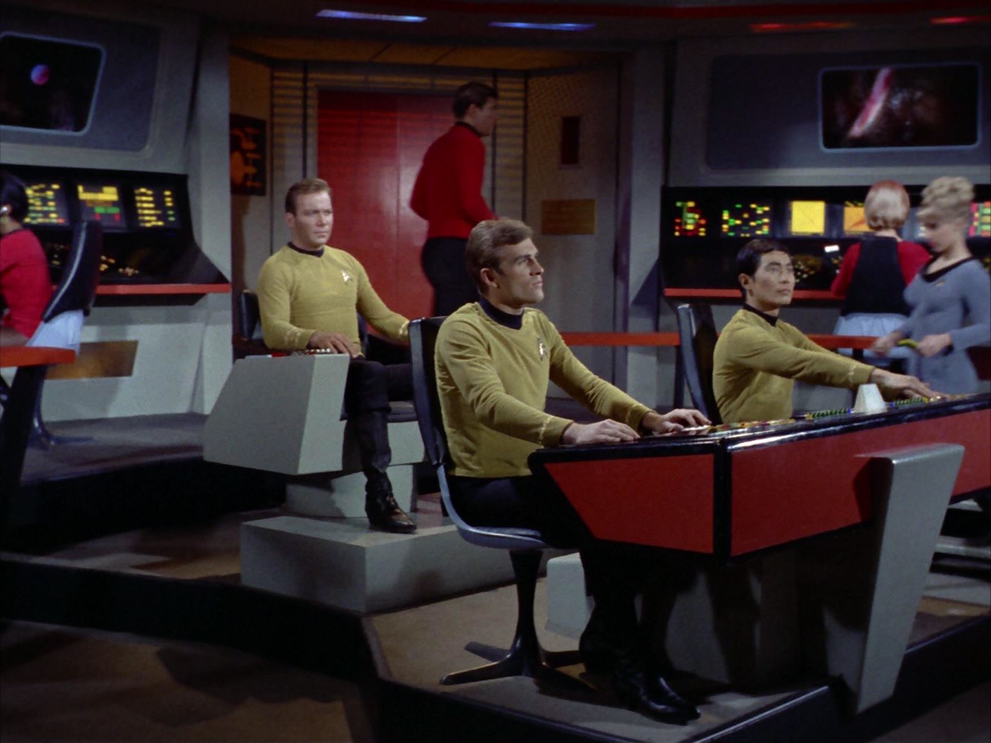 ariane179254_StarTrek_1x24_ThisSideOfParadise_0010.jpg