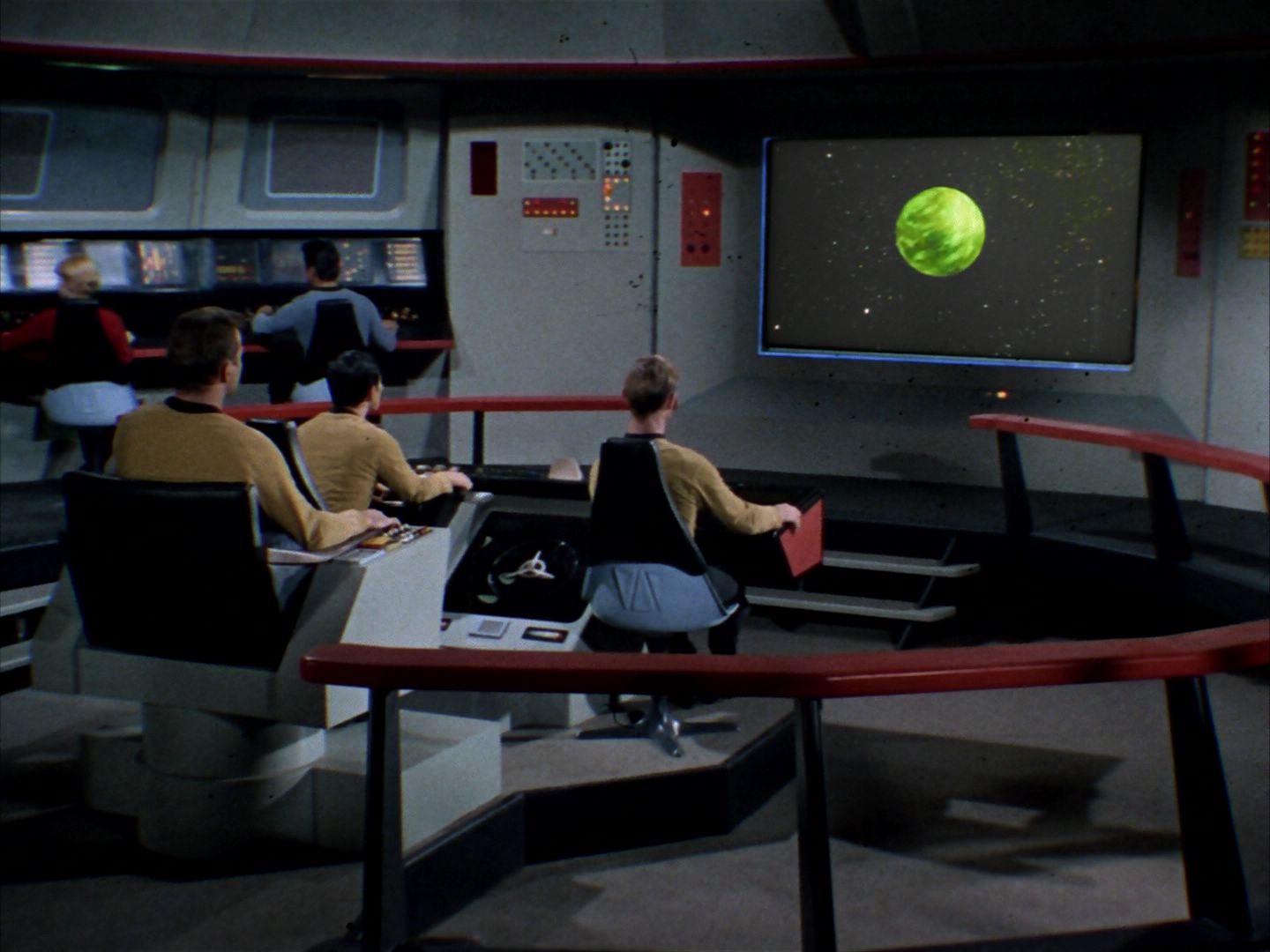 ariane179254_StarTrek_1x24_ThisSideOfParadise_0019.jpg