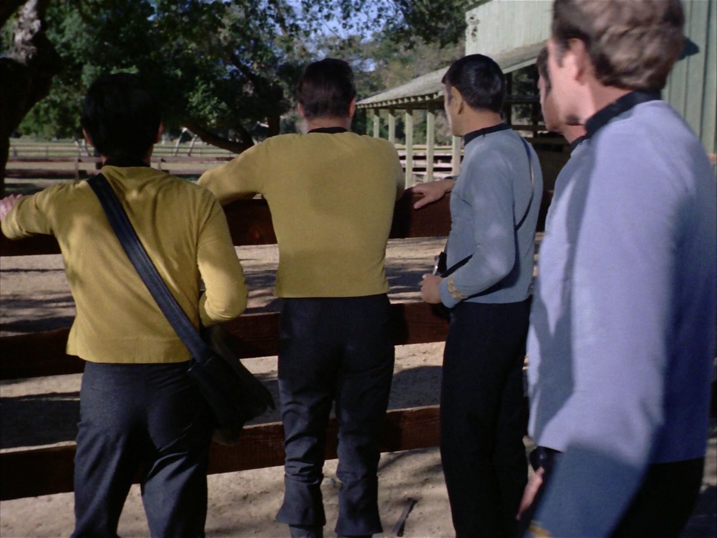 ariane179254_StarTrek_1x24_ThisSideOfParadise_0151.jpg