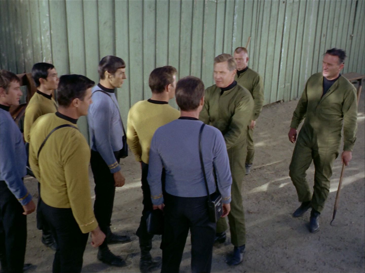 ariane179254_StarTrek_1x24_ThisSideOfParadise_0261.jpg