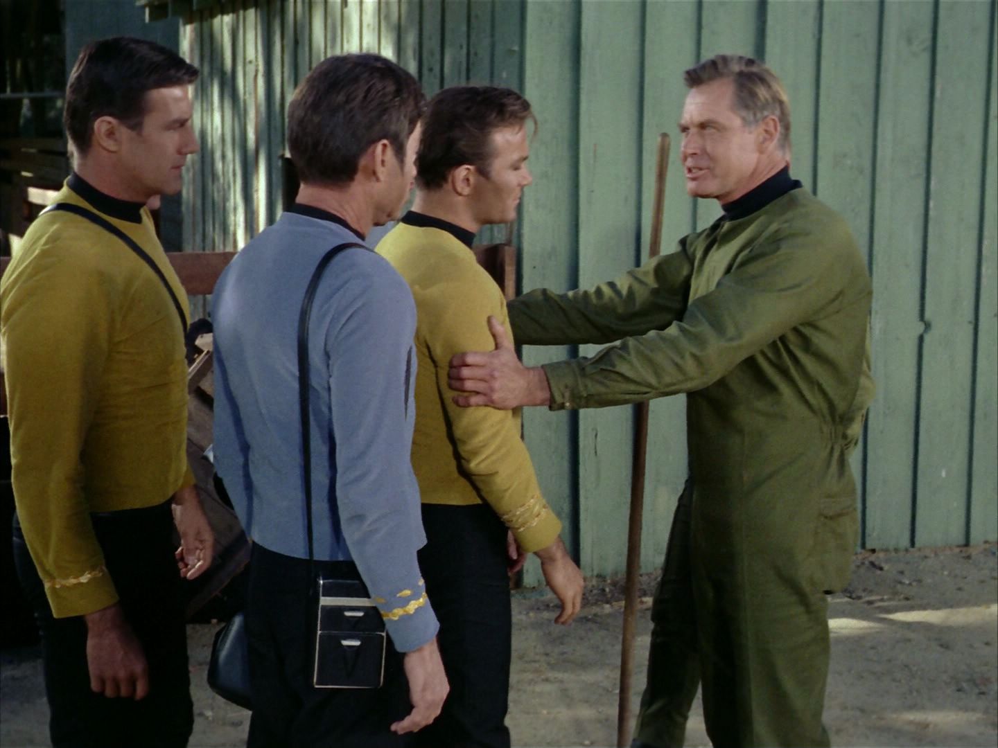 ariane179254_StarTrek_1x24_ThisSideOfParadise_0282.jpg