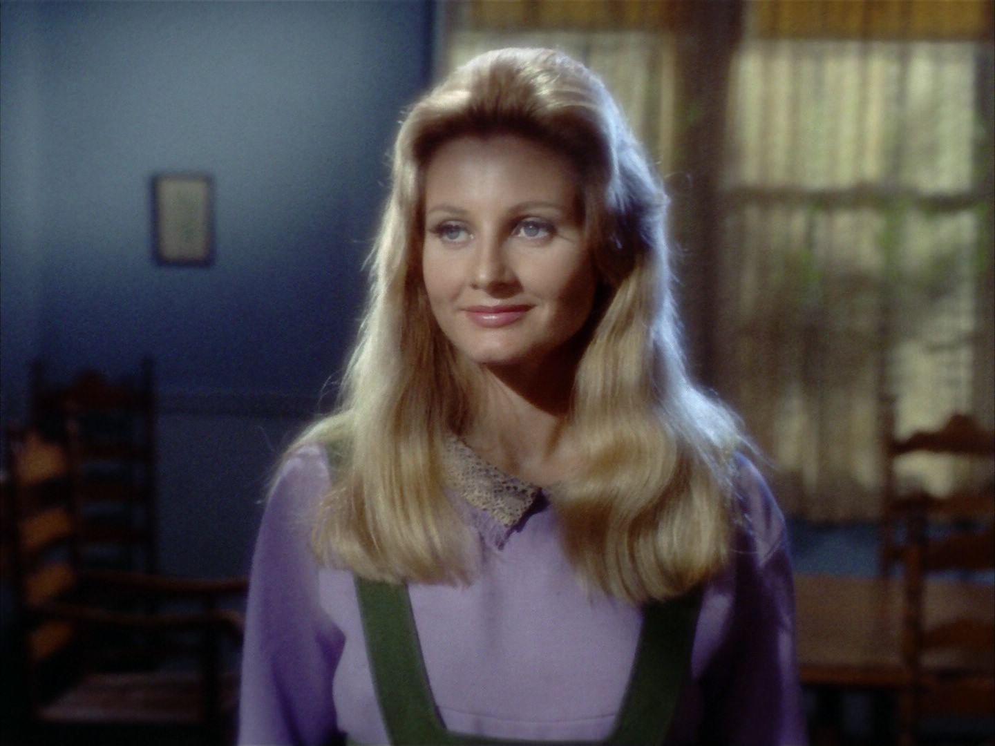 ariane179254_StarTrek_1x24_ThisSideOfParadise_0385.jpg