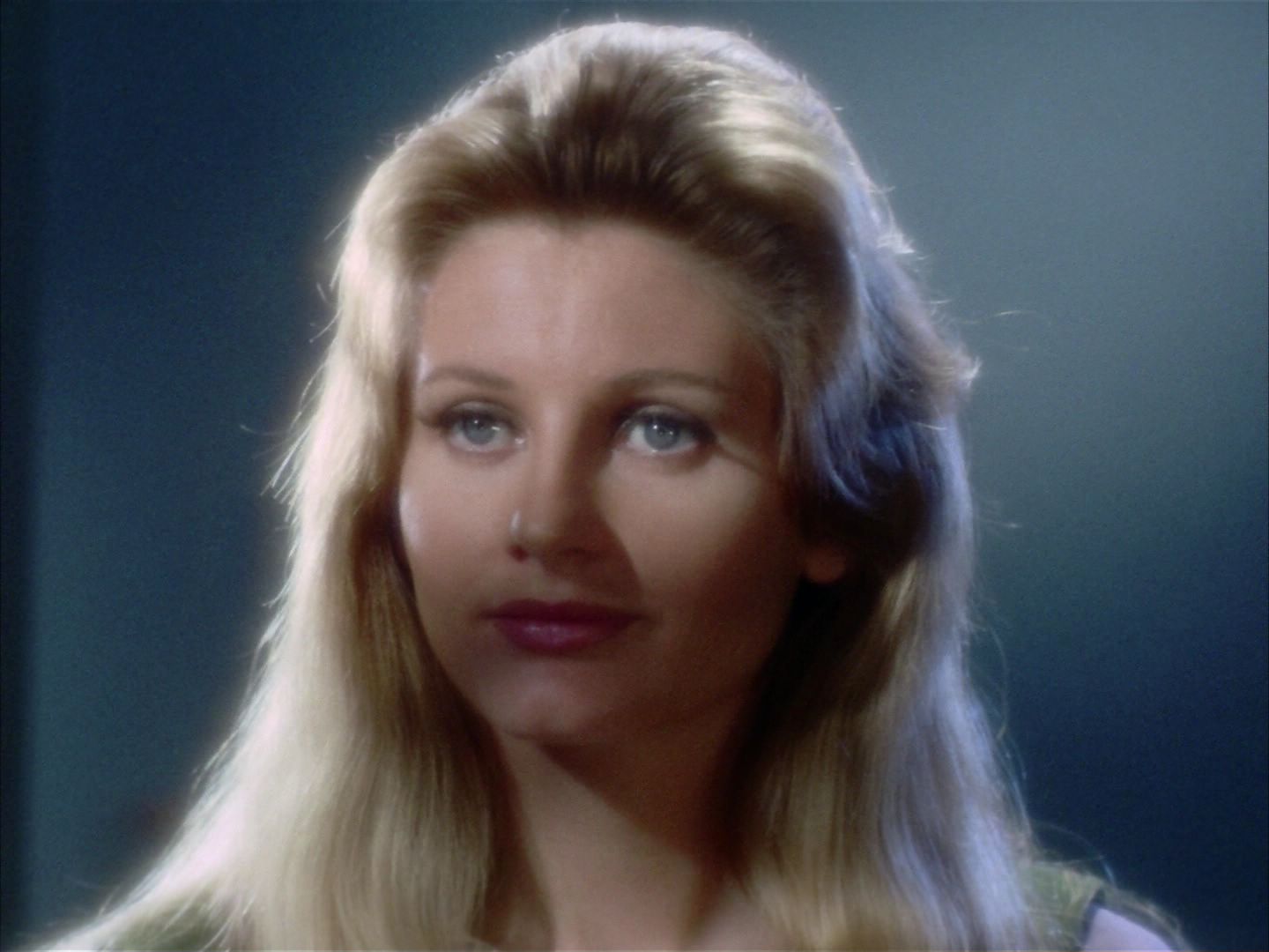 ariane179254_StarTrek_1x24_ThisSideOfParadise_0403.jpg