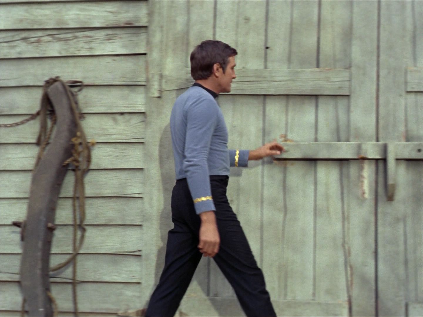 ariane179254_StarTrek_1x24_ThisSideOfParadise_0483.jpg