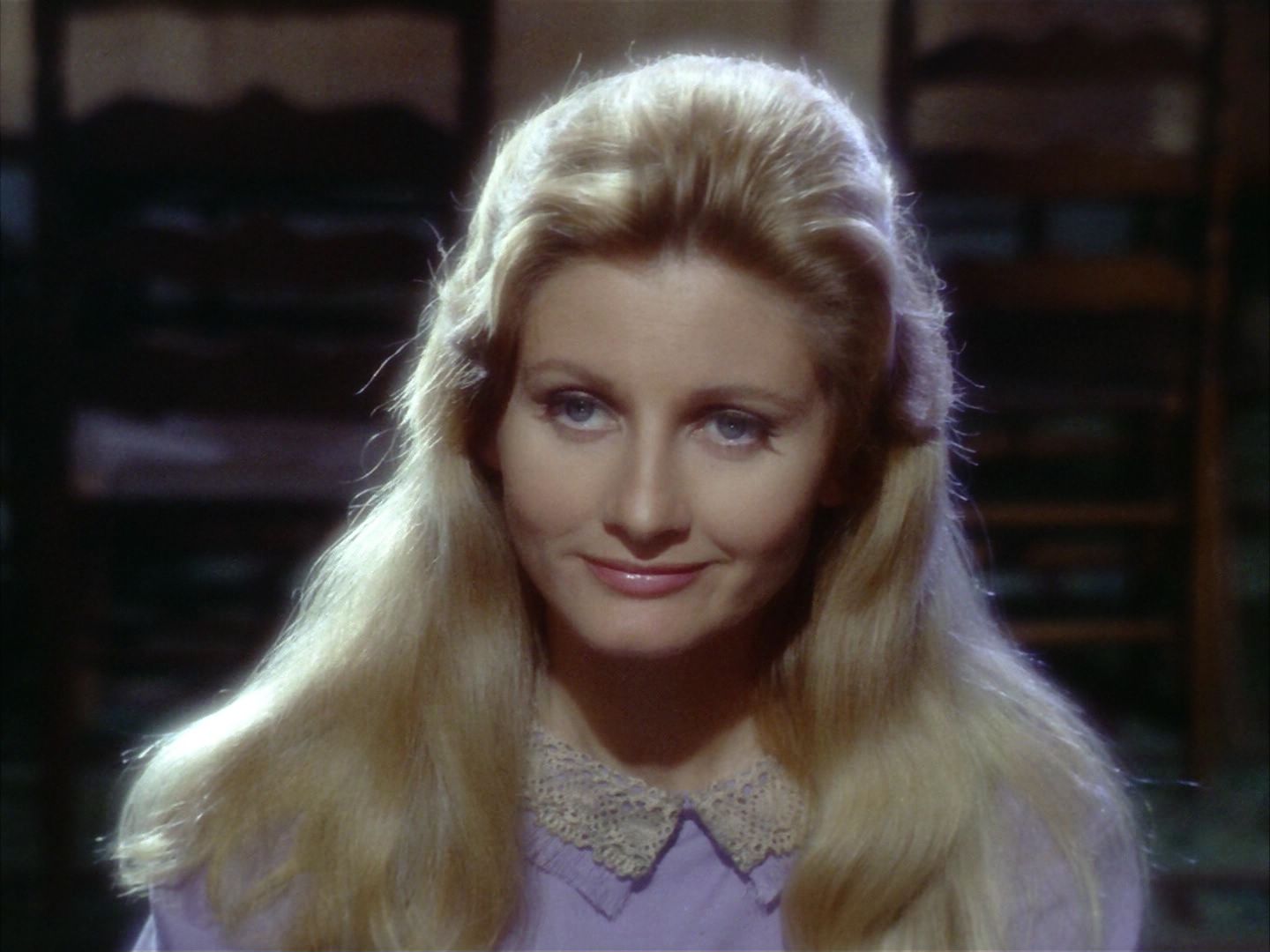 ariane179254_StarTrek_1x24_ThisSideOfParadise_0529.jpg