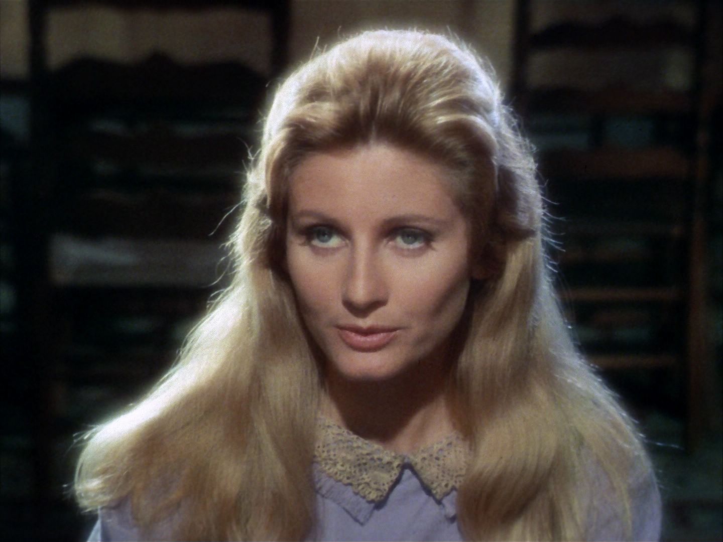 ariane179254_StarTrek_1x24_ThisSideOfParadise_0543.jpg