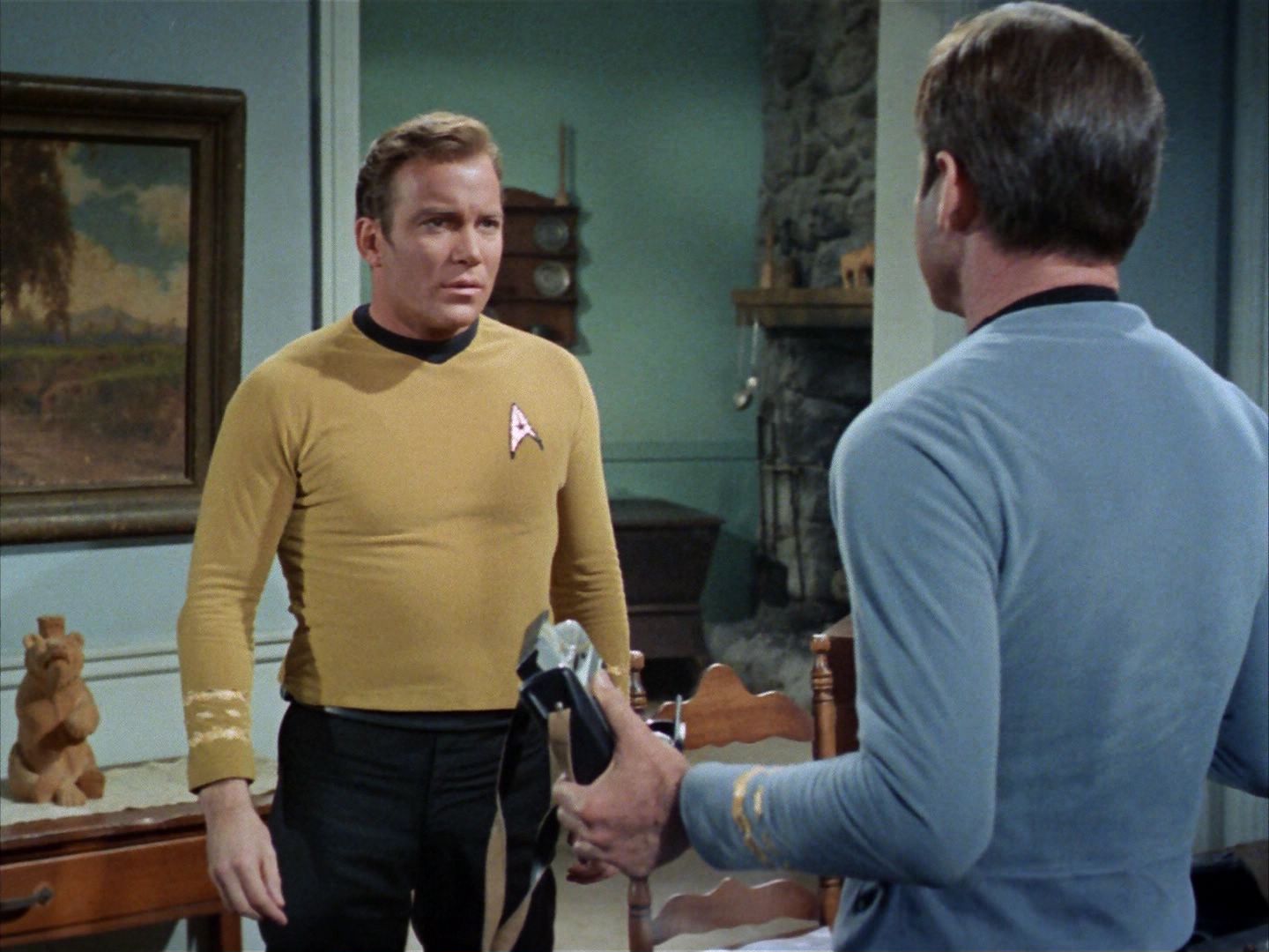 ariane179254_StarTrek_1x24_ThisSideOfParadise_0574.jpg