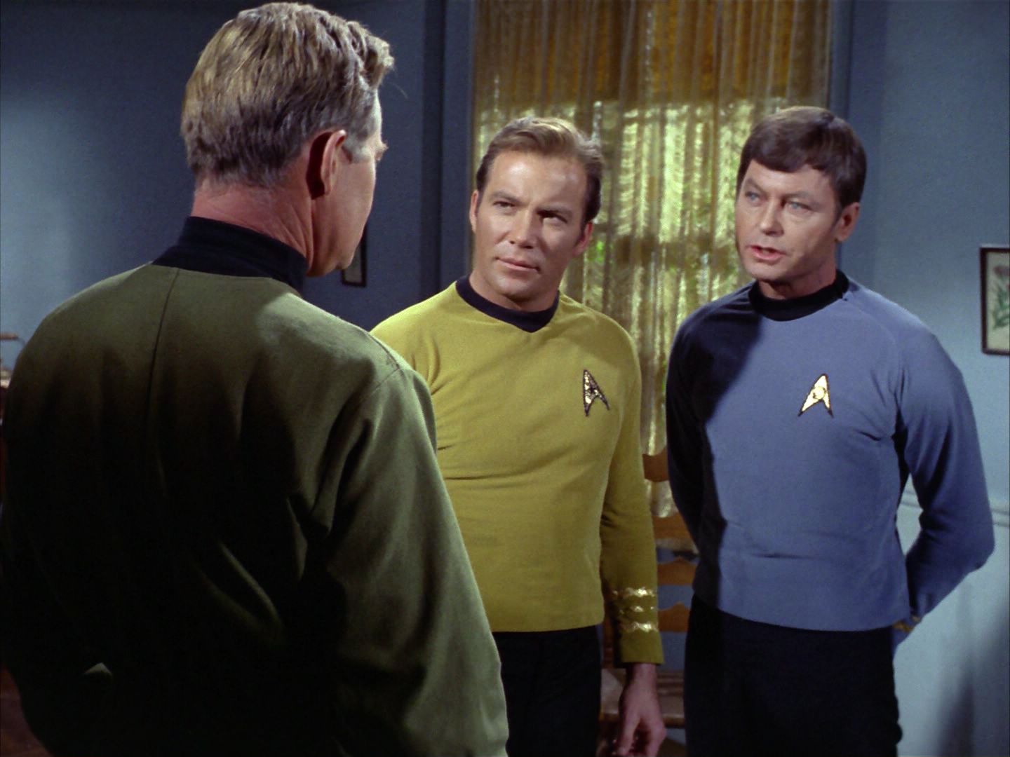 ariane179254_StarTrek_1x24_ThisSideOfParadise_0638.jpg