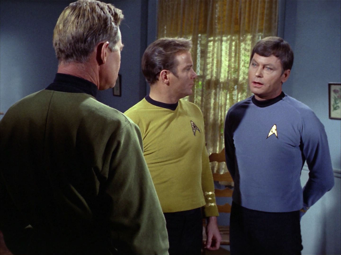 ariane179254_StarTrek_1x24_ThisSideOfParadise_0641.jpg