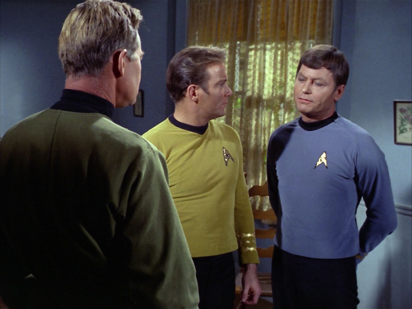 ariane179254_StarTrek_1x24_ThisSideOfParadise_0643.jpg
