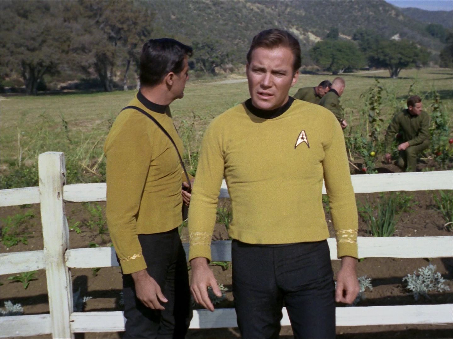 ariane179254_StarTrek_1x24_ThisSideOfParadise_0703.jpg