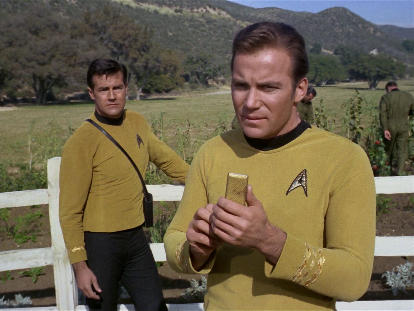 ariane179254_StarTrek_1x24_ThisSideOfParadise_0714.jpg