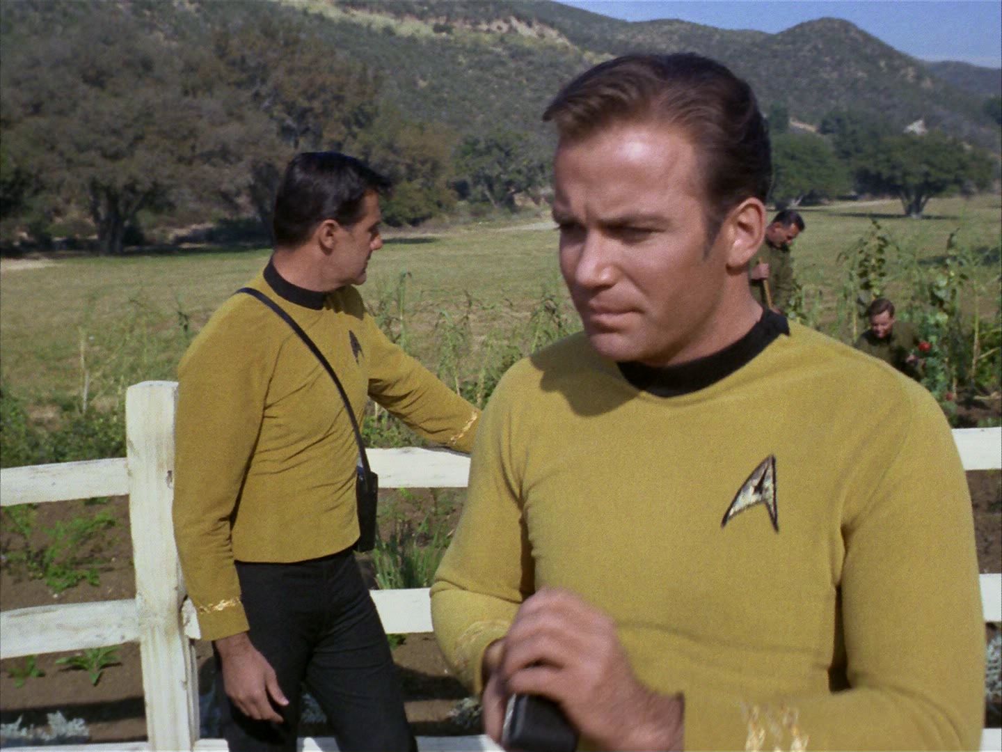 ariane179254_StarTrek_1x24_ThisSideOfParadise_0719.jpg