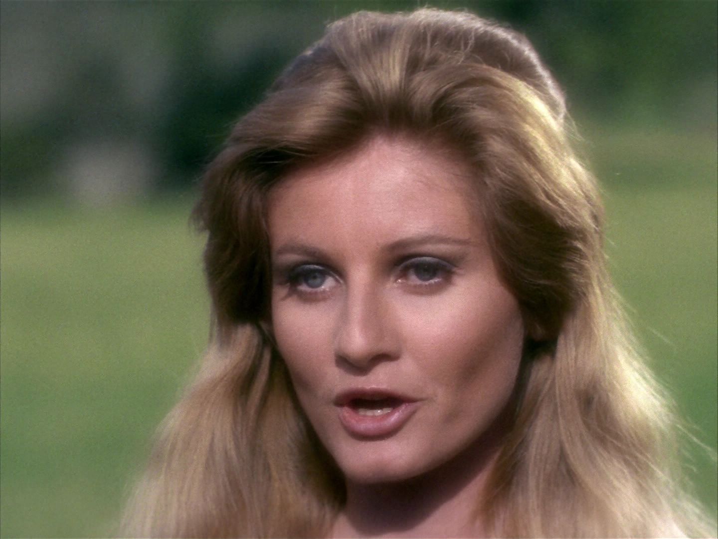 ariane179254_StarTrek_1x24_ThisSideOfParadise_0857.jpg