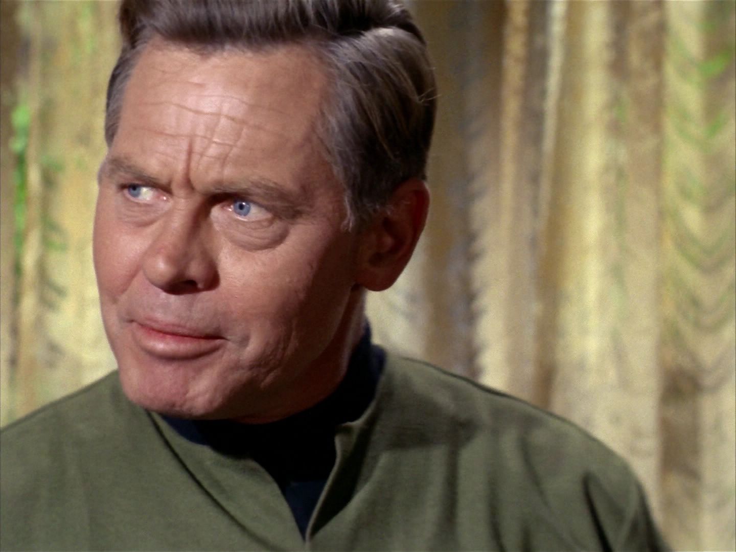 ariane179254_StarTrek_1x24_ThisSideOfParadise_0922.jpg