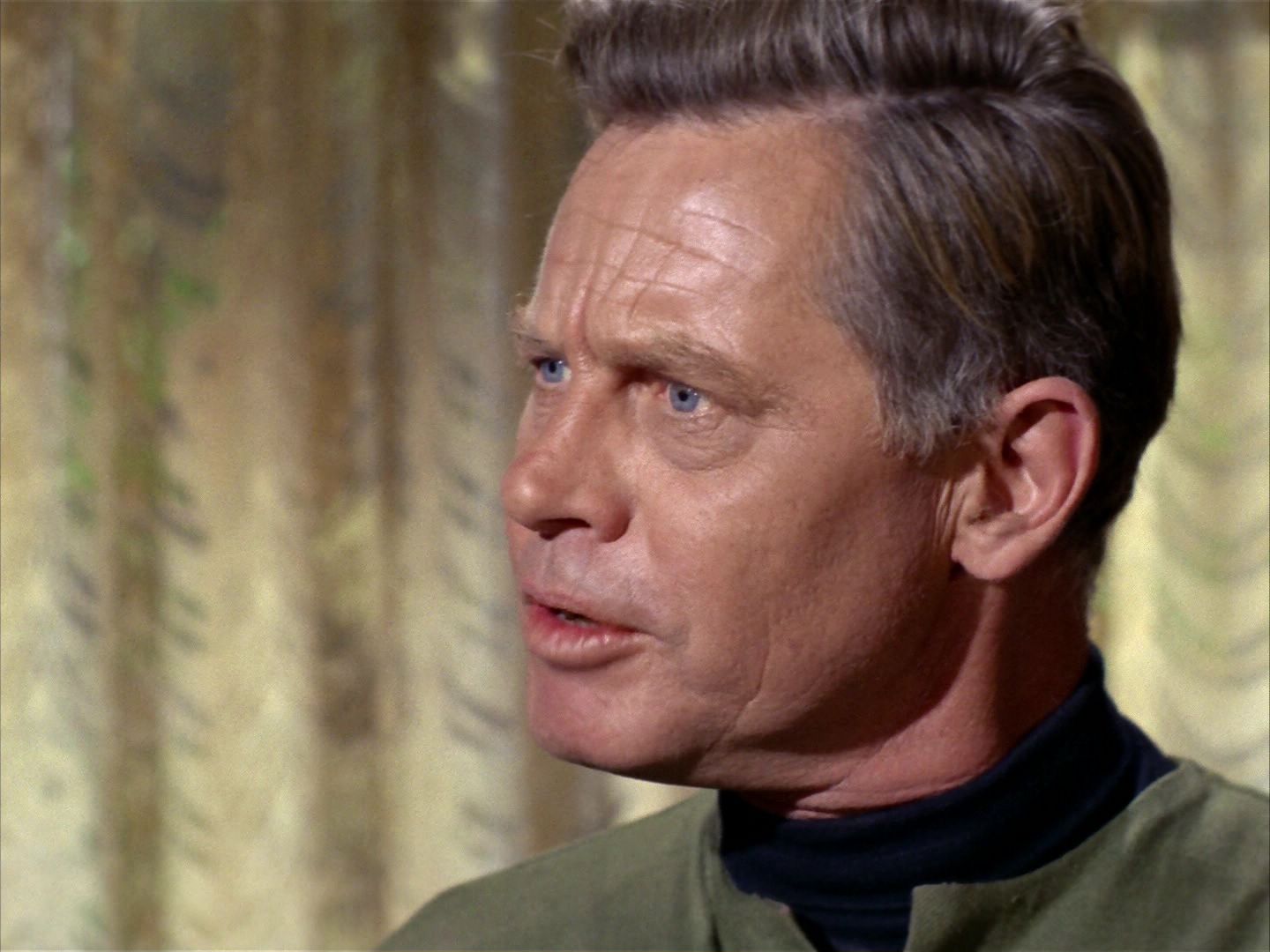 ariane179254_StarTrek_1x24_ThisSideOfParadise_0926.jpg