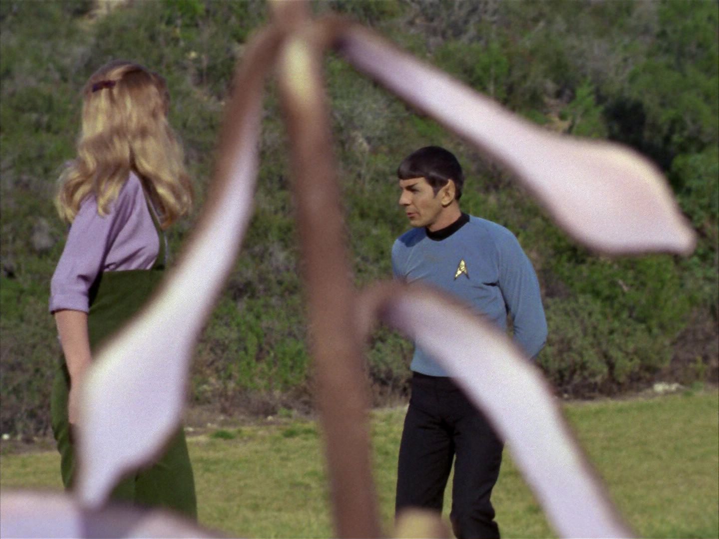ariane179254_StarTrek_1x24_ThisSideOfParadise_0960.jpg