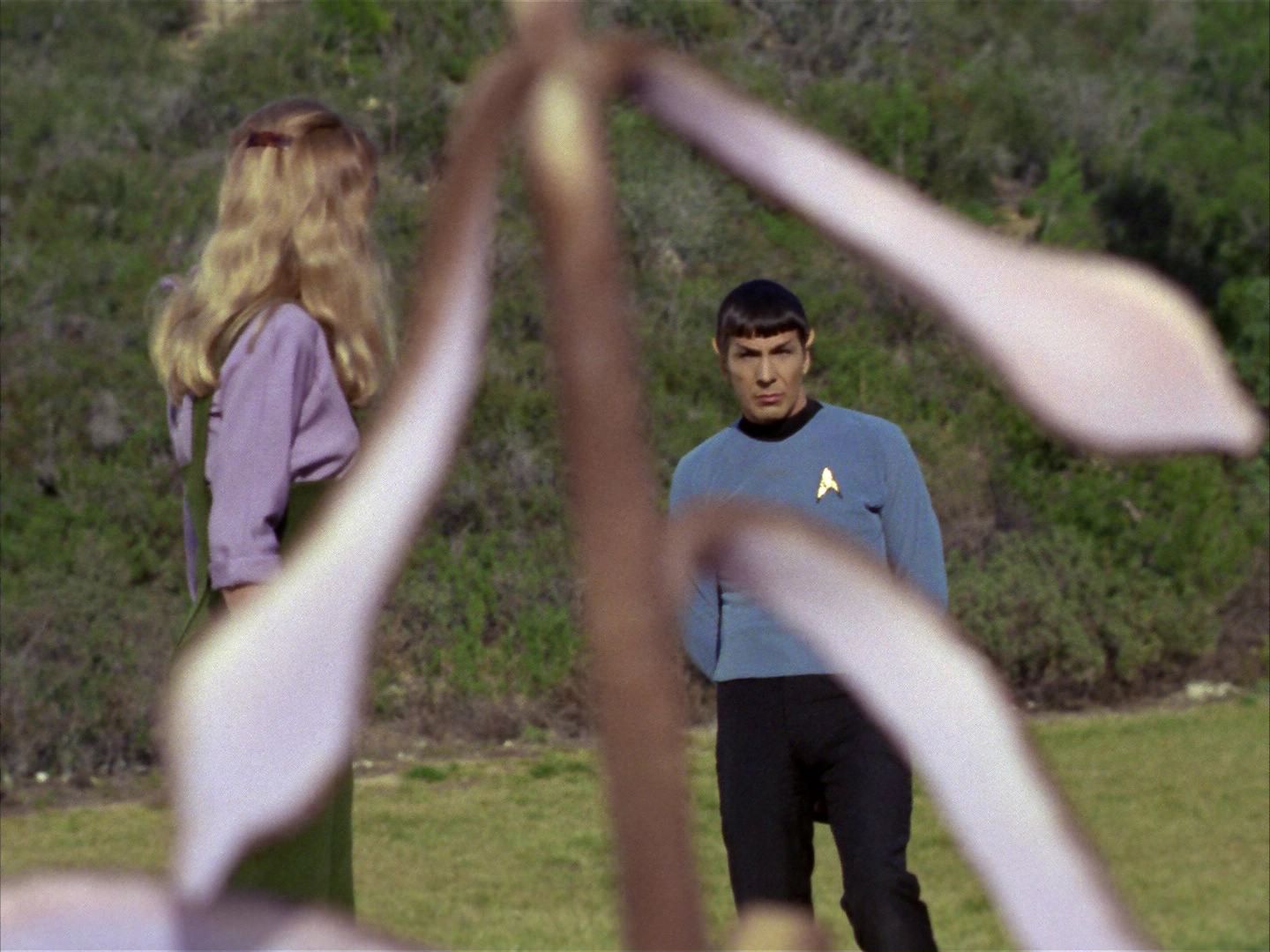 ariane179254_StarTrek_1x24_ThisSideOfParadise_0971.jpg