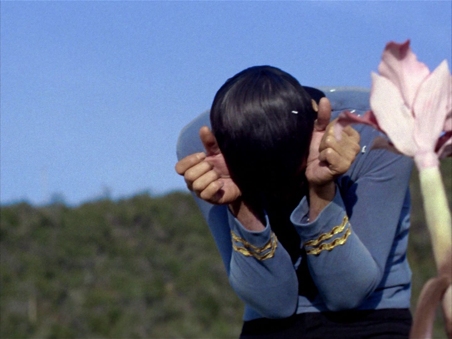 ariane179254_StarTrek_1x24_ThisSideOfParadise_1018.jpg