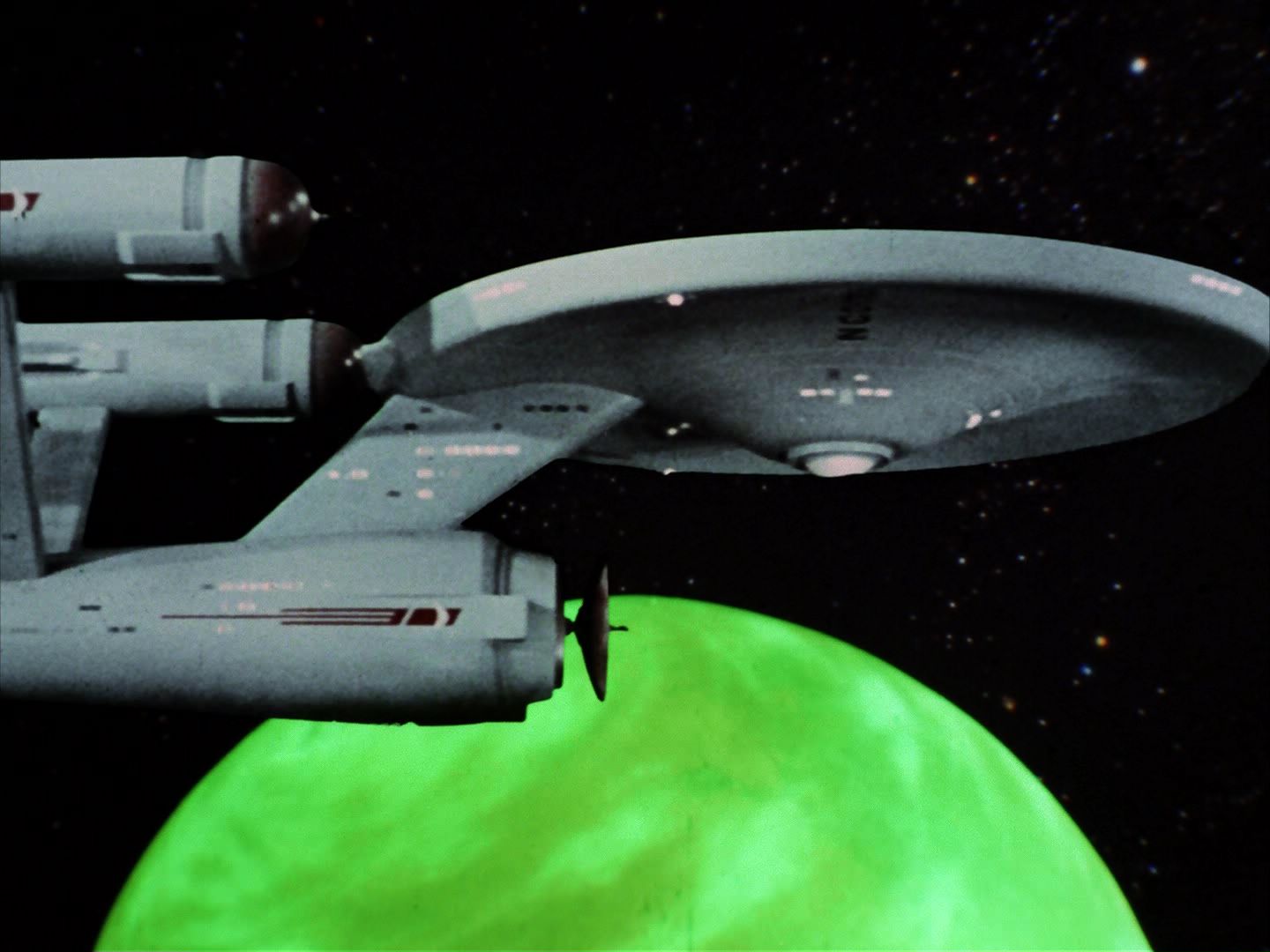 ariane179254_StarTrek_1x24_ThisSideOfParadise_1113.jpg
