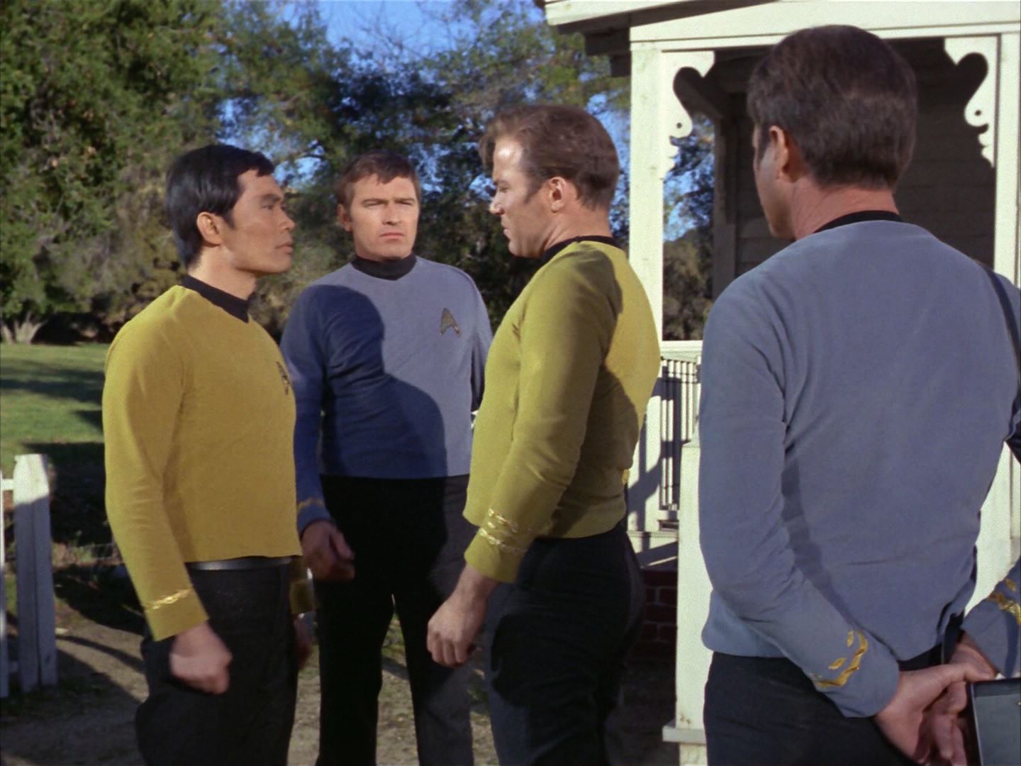 ariane179254_StarTrek_1x24_ThisSideOfParadise_1161.jpg