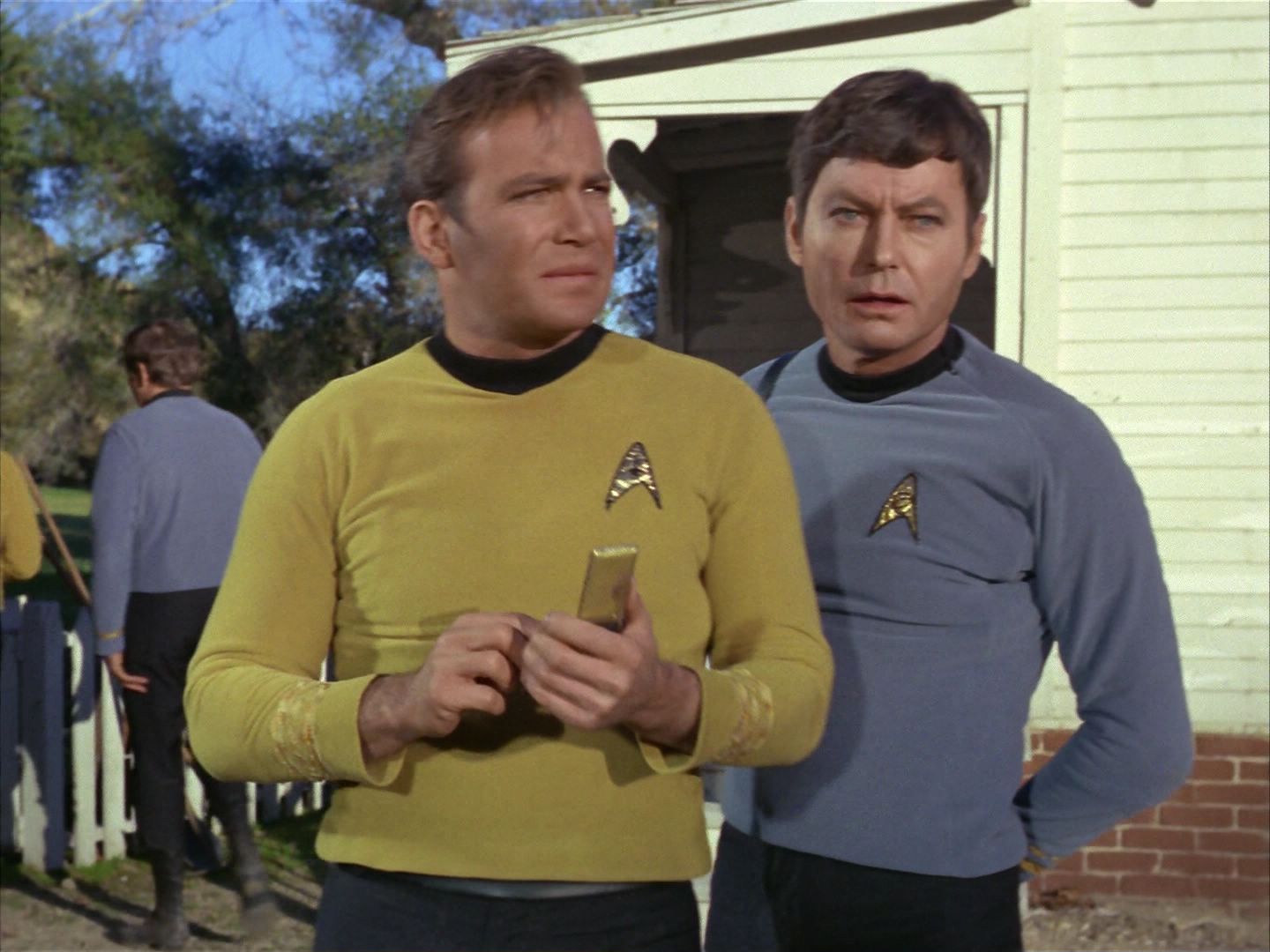 ariane179254_StarTrek_1x24_ThisSideOfParadise_1194.jpg