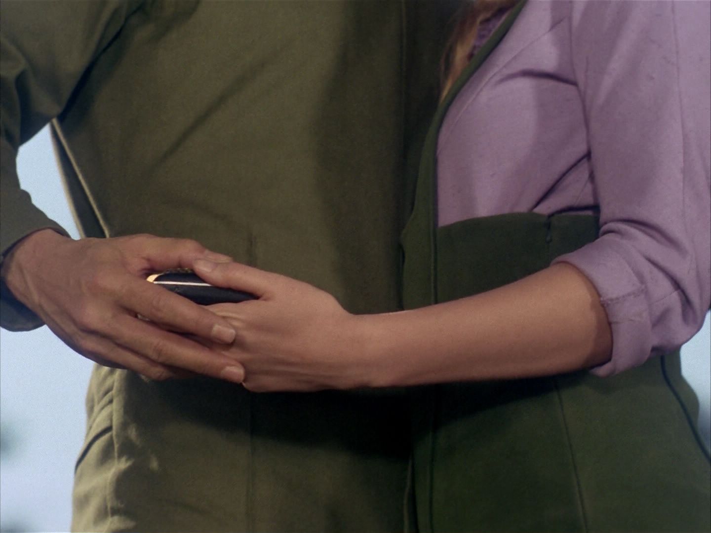 ariane179254_StarTrek_1x24_ThisSideOfParadise_1303.jpg