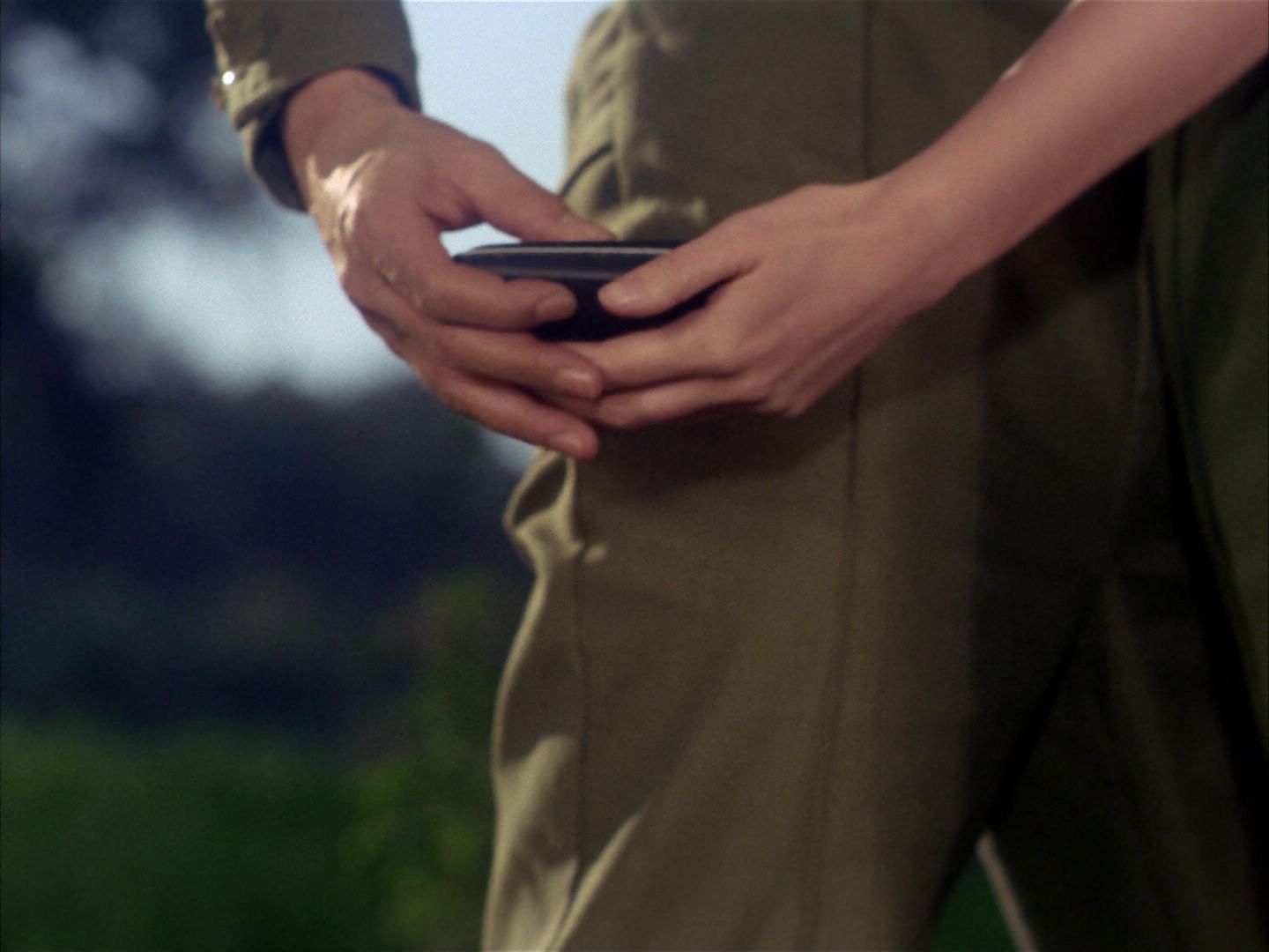 ariane179254_StarTrek_1x24_ThisSideOfParadise_1305.jpg