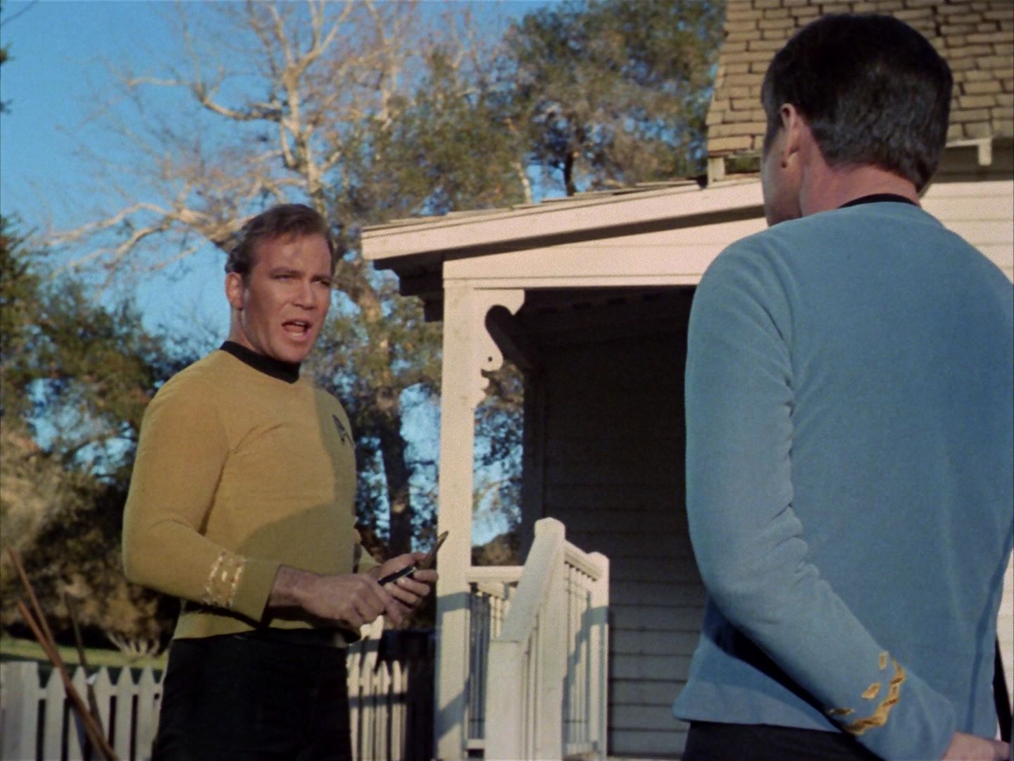 ariane179254_StarTrek_1x24_ThisSideOfParadise_1349.jpg