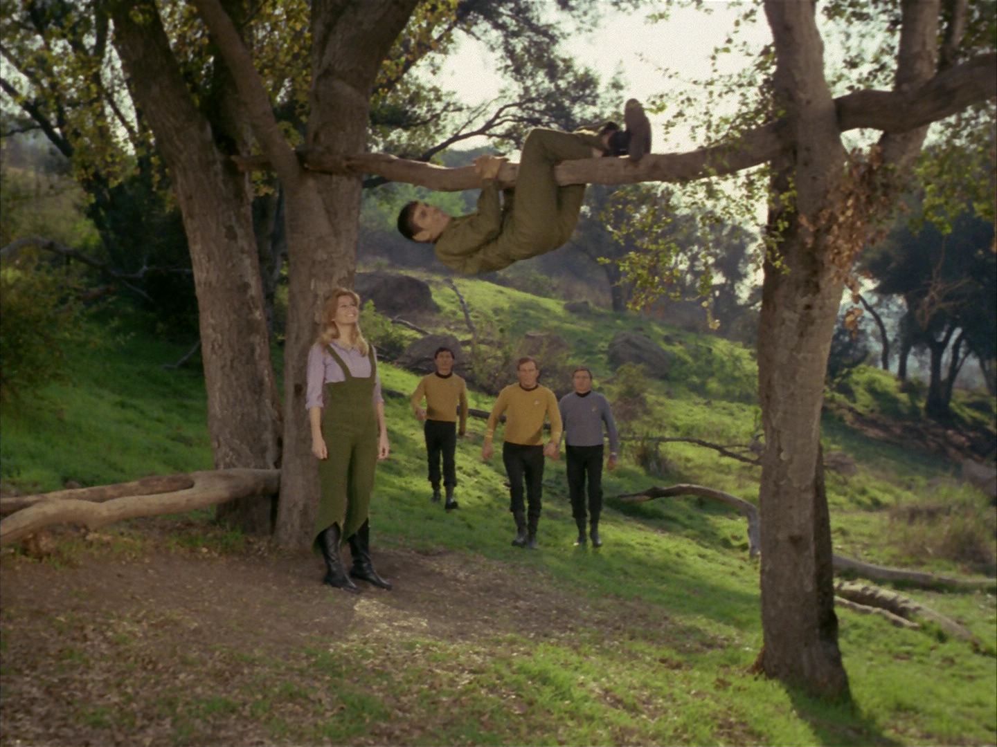 ariane179254_StarTrek_1x24_ThisSideOfParadise_1424.jpg