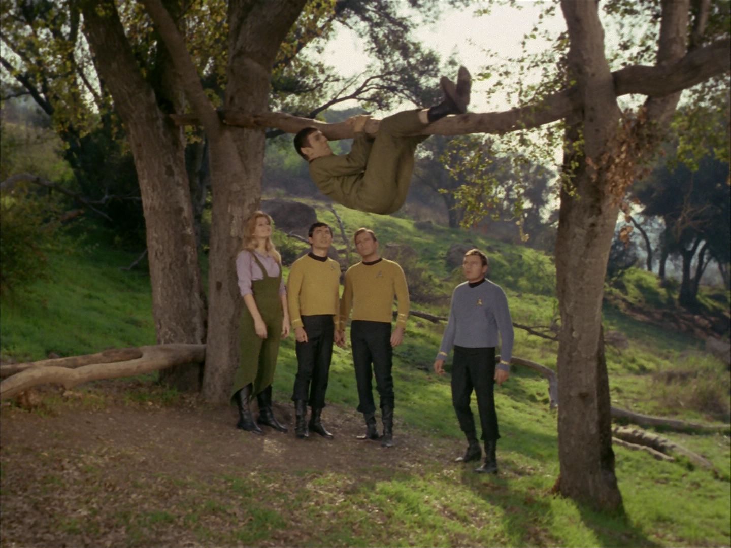 ariane179254_StarTrek_1x24_ThisSideOfParadise_1470.jpg